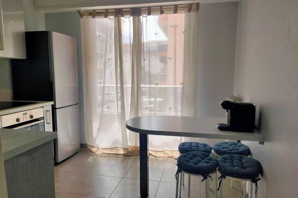 Appartement Grand Avec Coin Nuit