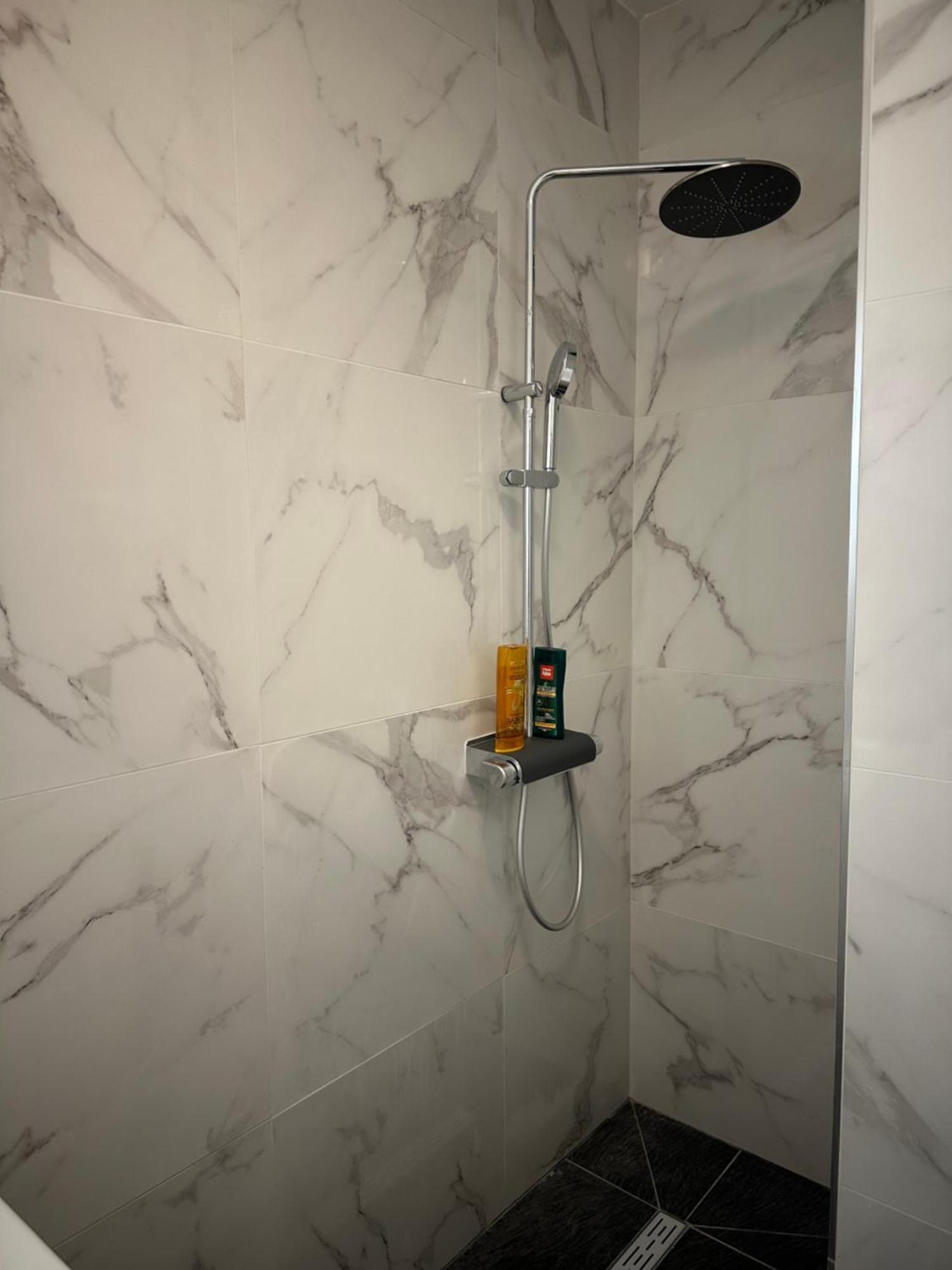 Grand Avec Coin Nuit Appartement Saint-Laurent-du-Var